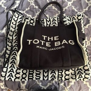 Marc Jacobs Black and White Tote Bag